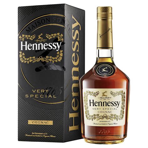 HENNESSY V.S. 700ml